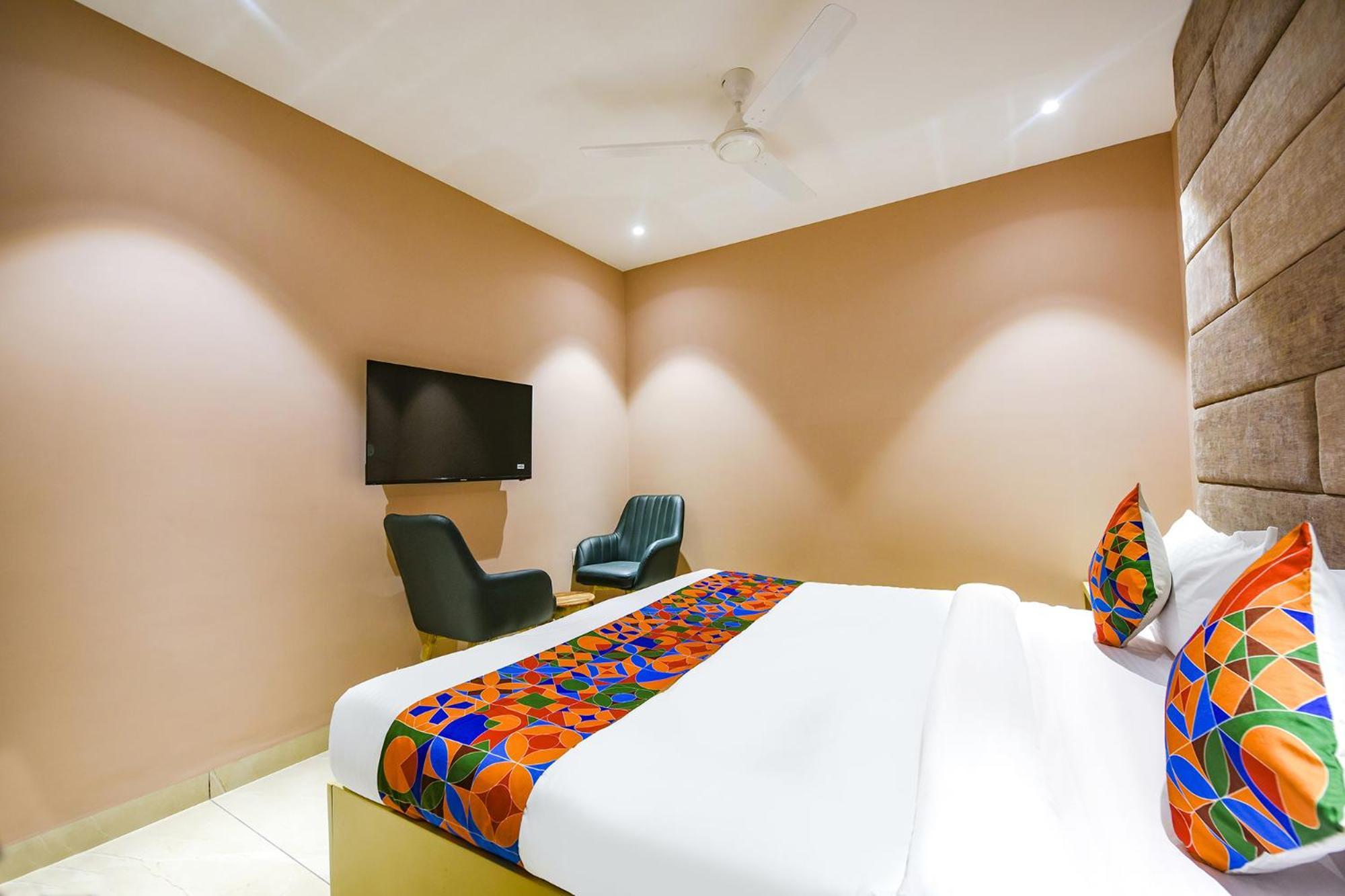 Fabhotel Supreme Suites Лудхіяна Екстер'єр фото